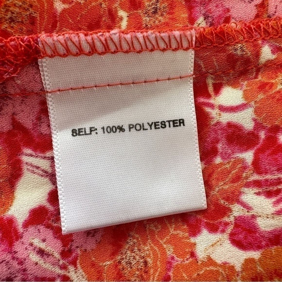 Cynthia Rowley top with v-neck and short sleeves, loose fitting, floral print - Picture 10 of 10